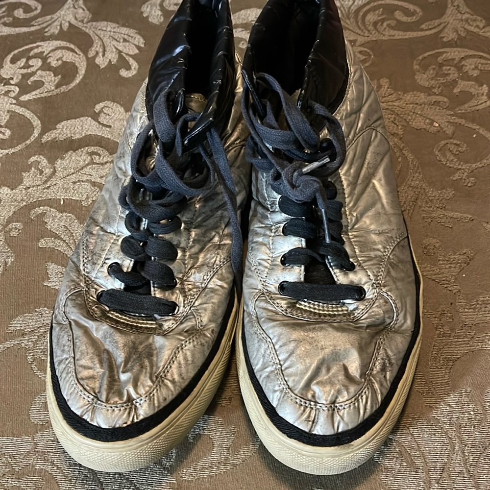 Used men’s snickers size 10.5 by diesel - Picture 1 of 9